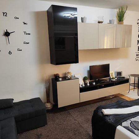 Heni Apartman Nagykanizsa Exterior photo