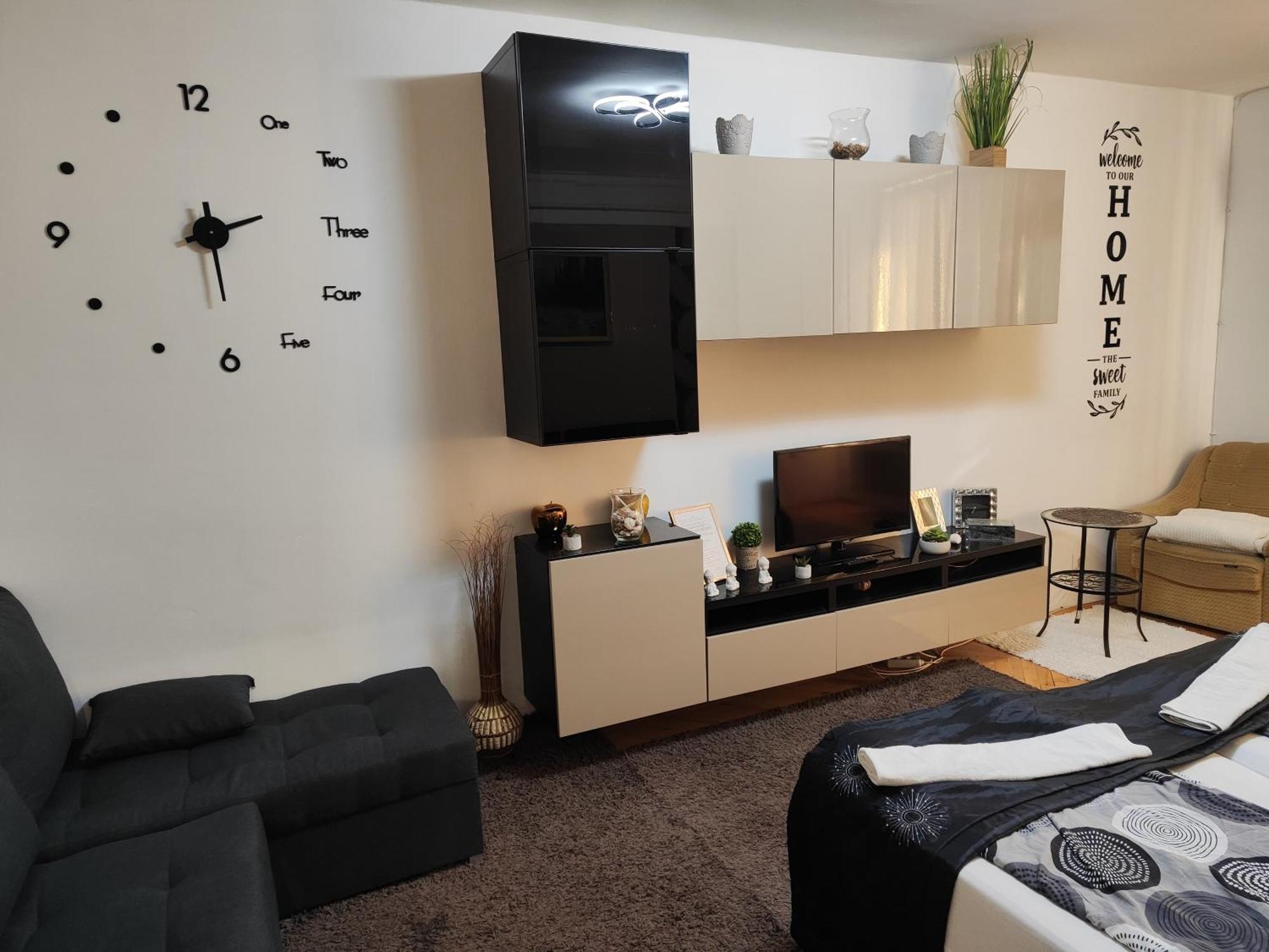 Heni Apartman Nagykanizsa Exterior photo
