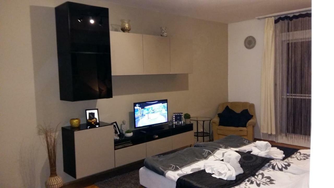 Heni Apartman Nagykanizsa Exterior photo