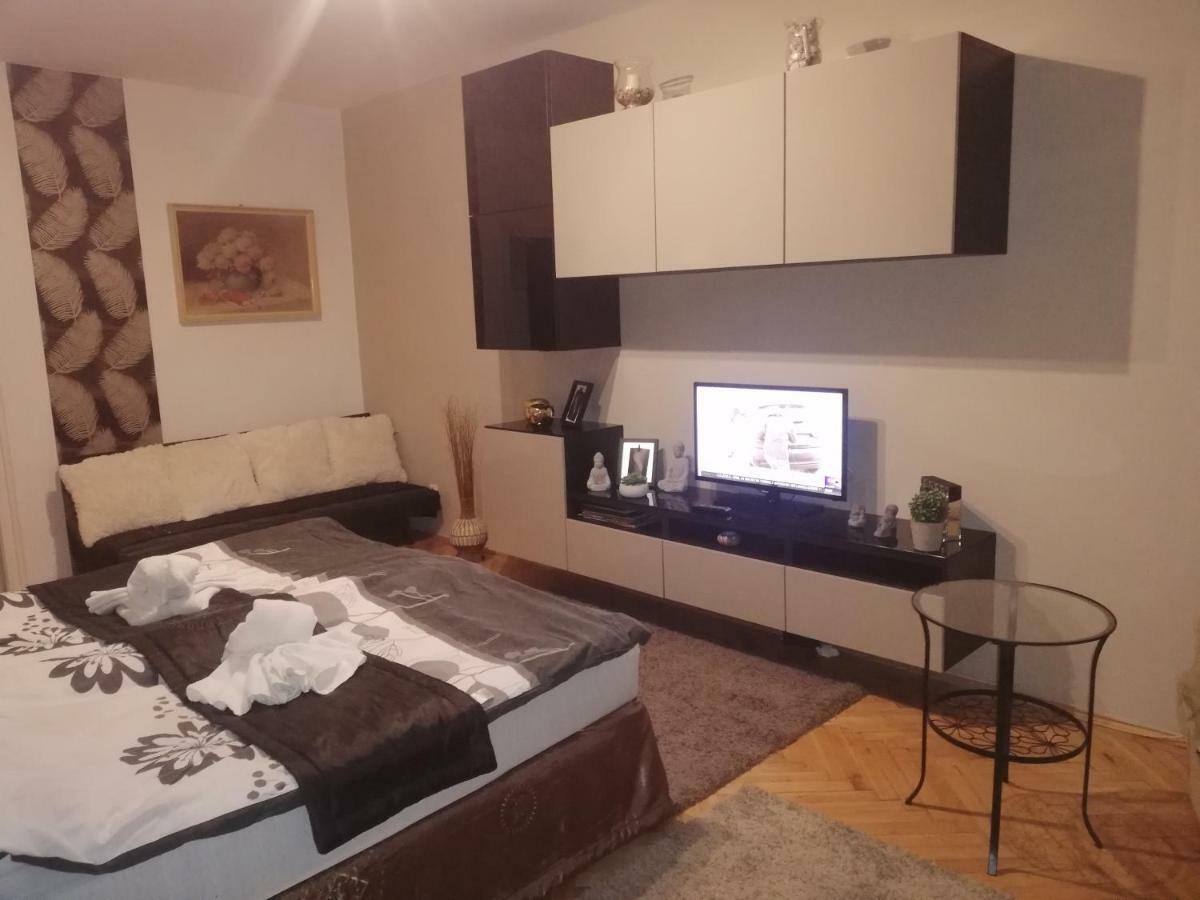 Heni Apartman Nagykanizsa Exterior photo